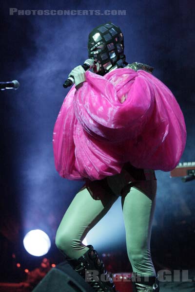 PEACHES - 2009-01-23 - PARIS - La Cigale - 